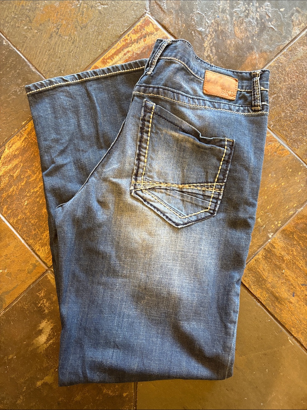 Buckle Men's Blue Straight Leg Jeans with Contrast Stitching